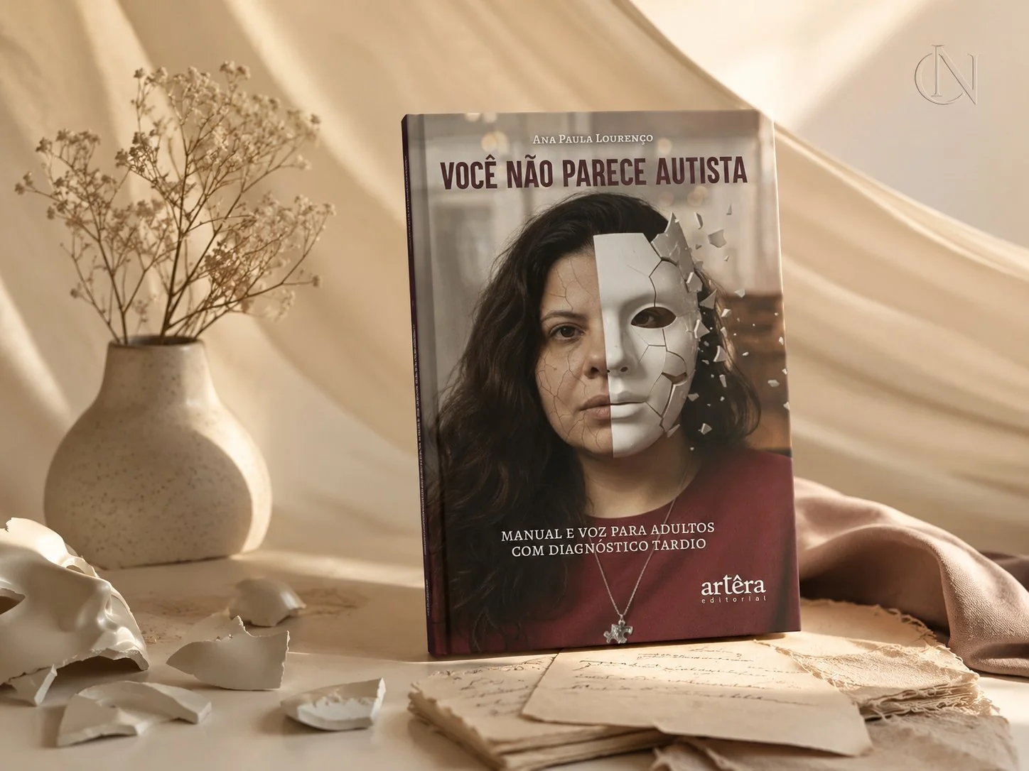 Livro Você Não Parece Autista em composição editorial